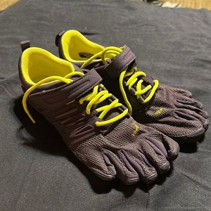 Vibrams- never worn